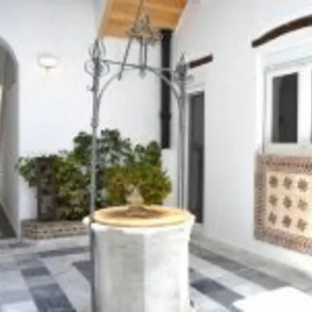 Veedor 19 Dias Y Muchas Noches * كاديز